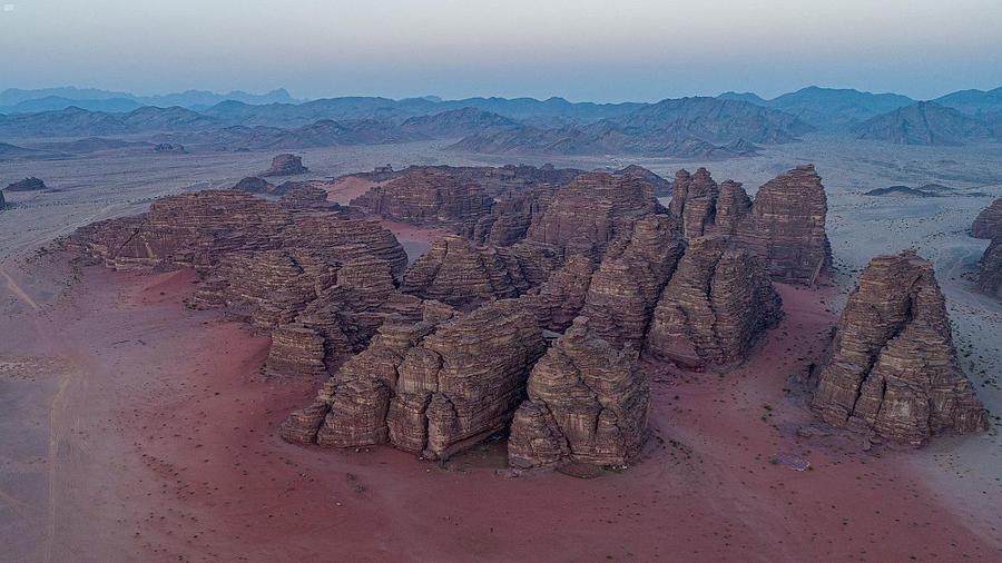 جبال حسمى السعودية جمال طبيعي وإرث تاريخي | مجلة سيدتي
