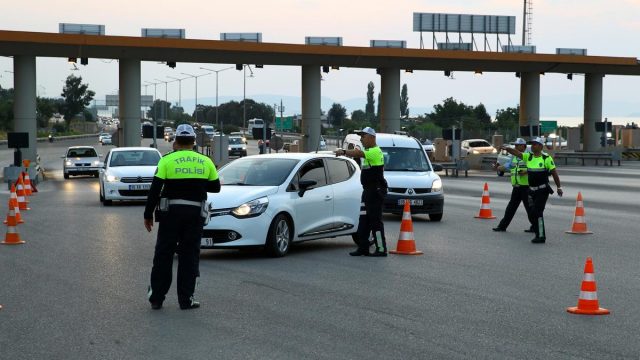 رابط دفع مخالفات مواقف ابوظبي اون لاين