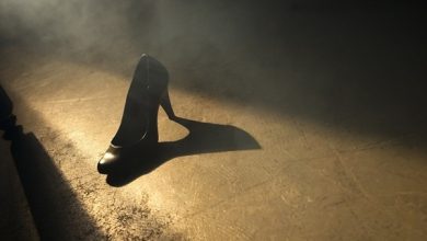 تفسير رؤية فردة حذاء واحدة في المنام